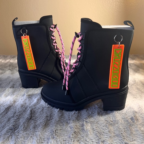 Women's Boot Cape Robbin Starlet Lace-Up Heel Booties  Black Size 7 - Picture 3 of 12